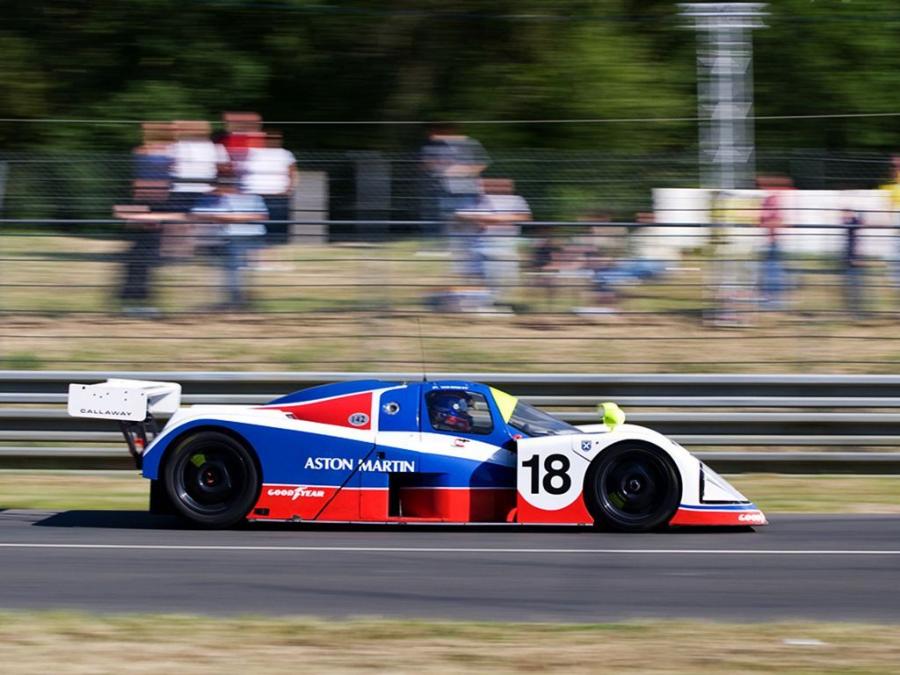  Aston Martin AMR1 1988 года  (фото 23 из 44)